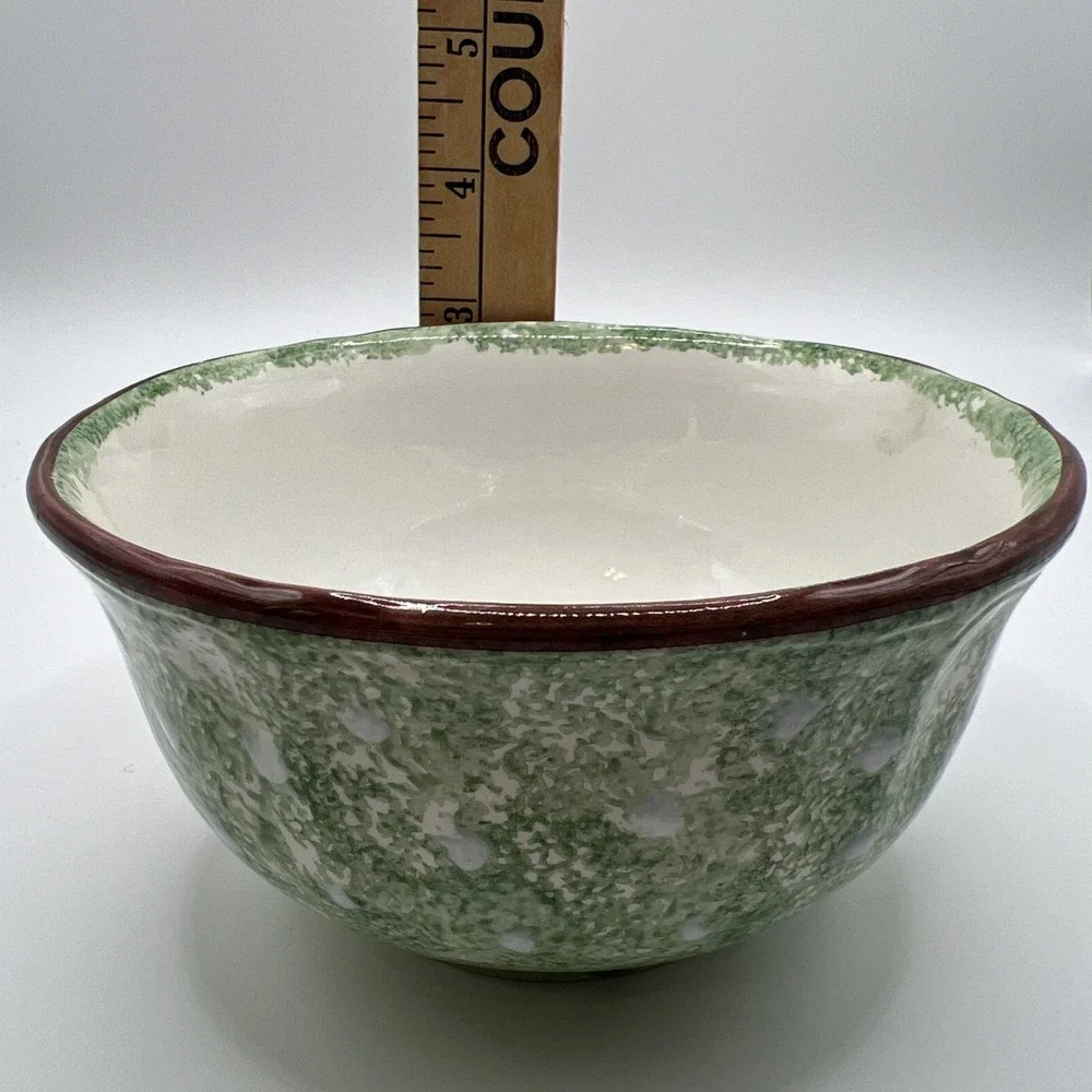 Vintage Macys Hand Painted CELLAR Christmas Log Cabin‎ Cereal BOWL Made in Italy